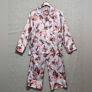 Victoria’s Secret Satin Pajamas set top bottom lavender pink floral